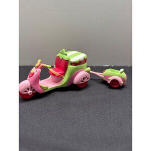 Strawberry Shortcake Pink & Green Doll Tricycle With Trailer Toy